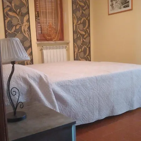 ゲストハウス La Casa Degli Oleandri *